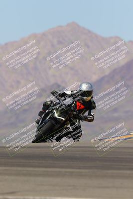 media/Sep-25-2023-Moto Forza (Mon) [[81ffa65e0a]]/A Group/Session 4 (Turn 9)/